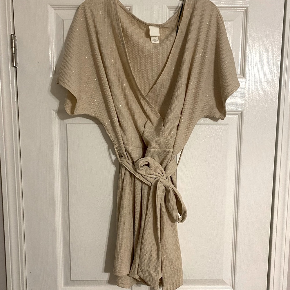 H&M never worn size XL